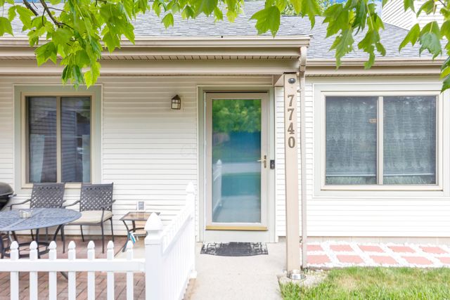 7740 Stoneford Drive, Columbus, OH 43235