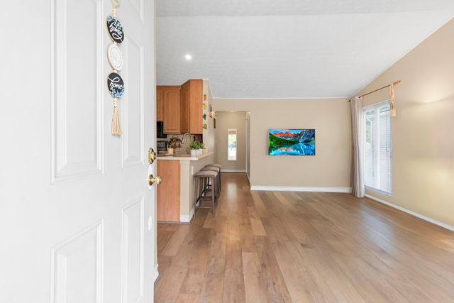 7740 Stoneford Drive, Columbus, OH 43235