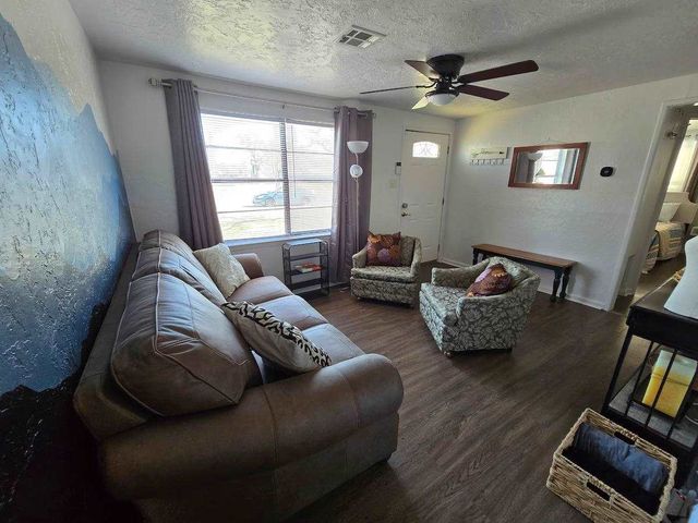 919 SW 29th, Lawton, OK 73505