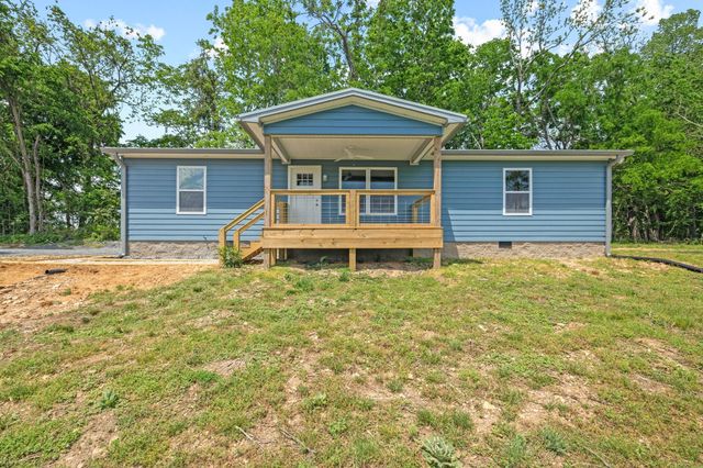518 Beaver Lane, Gainesboro, TN 38562