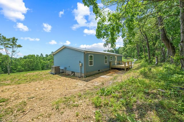 518 Beaver Lane, Gainesboro, TN 38562