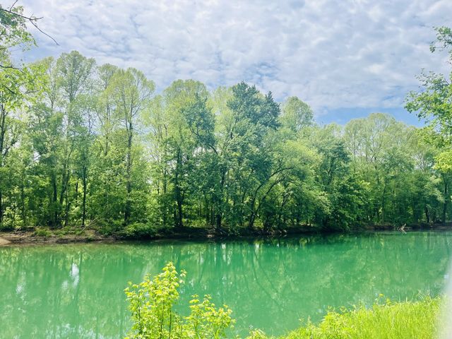 518 Beaver Lane, Gainesboro, TN 38562