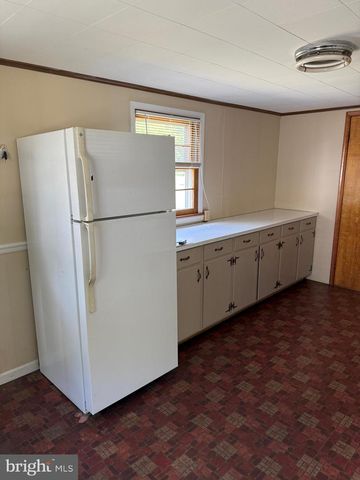 9410 TOMSTOWN ROAD, Waynesboro, PA 17268