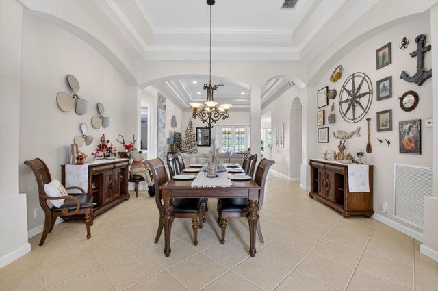 7209 Serrano Terrace, Delray Beach, FL 33446