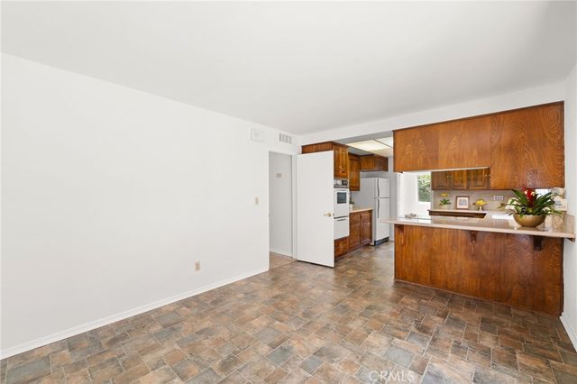 7970 E Ring Street, Long Beach, CA 90808