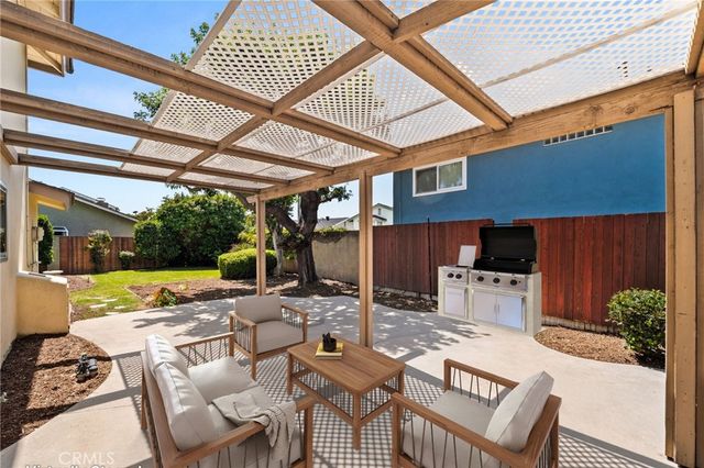 7970 E Ring Street, Long Beach, CA 90808