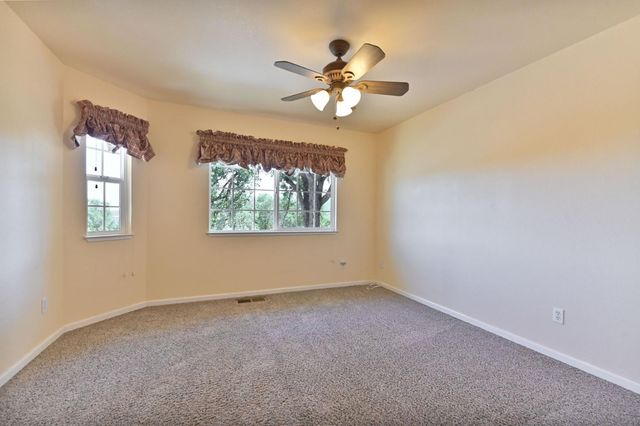 735 Live Oak Dr, Angels Camp, CA 95222