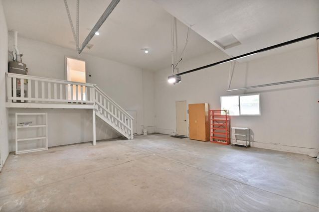 735 Live Oak Dr, Angels Camp, CA 95222