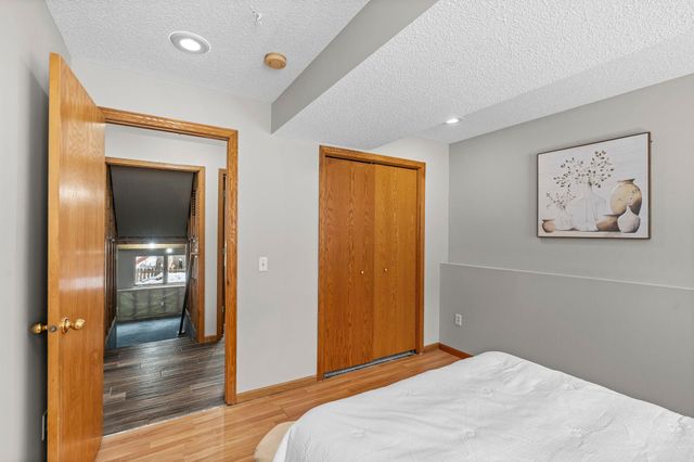 5593 Upper 183rd Street W, Farmington, MN 55024