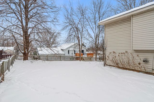 5593 Upper 183rd Street W, Farmington, MN 55024
