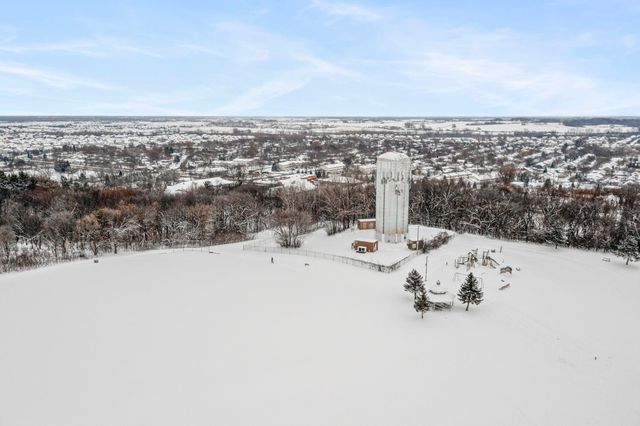 5593 Upper 183rd Street W, Farmington, MN 55024