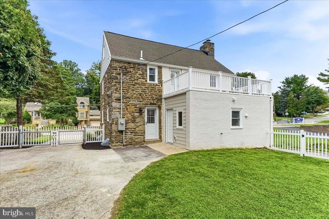 125 S SPROUL RD, Broomall, PA 19008