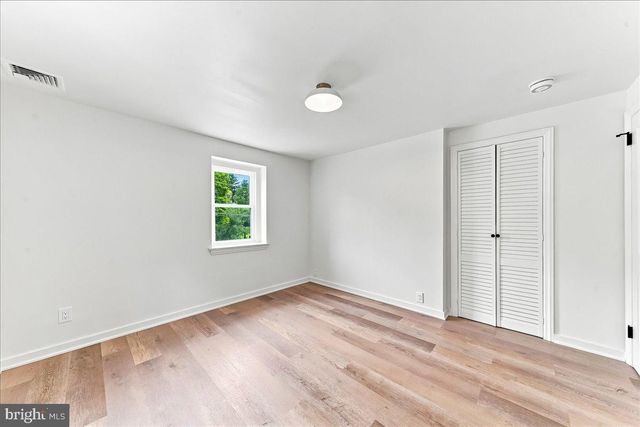 125 S SPROUL RD, Broomall, PA 19008