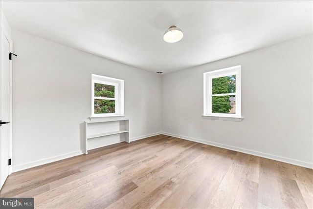 125 S SPROUL RD, Broomall, PA 19008