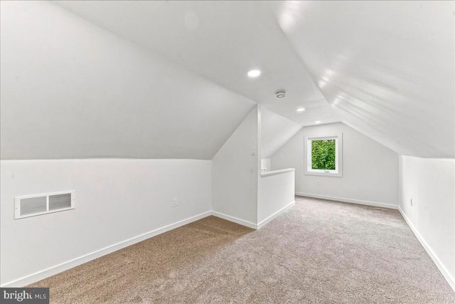 125 S SPROUL RD, Broomall, PA 19008