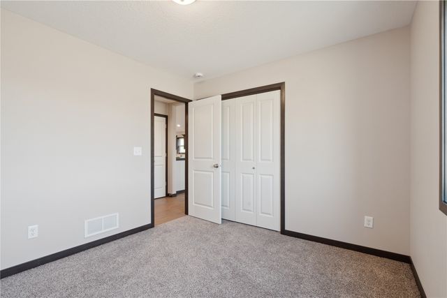 3090 Yorkshire Court, Marion, IA 52302