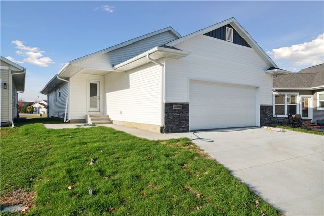 3090 Yorkshire Court, Marion, IA 52302