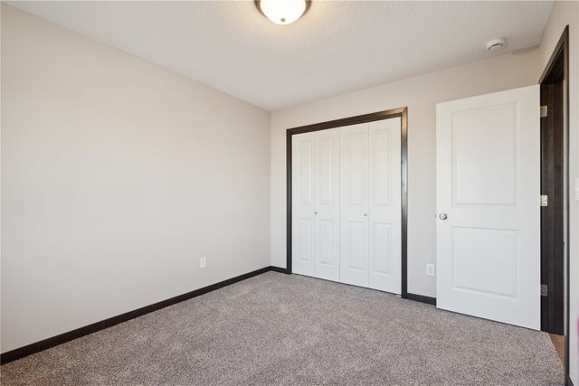 3090 Yorkshire Court, Marion, IA 52302