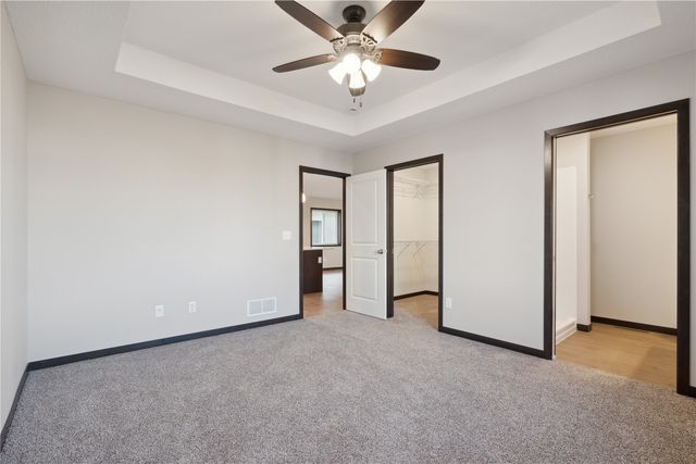 3090 Yorkshire Court, Marion, IA 52302