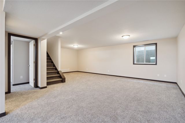 3090 Yorkshire Court, Marion, IA 52302