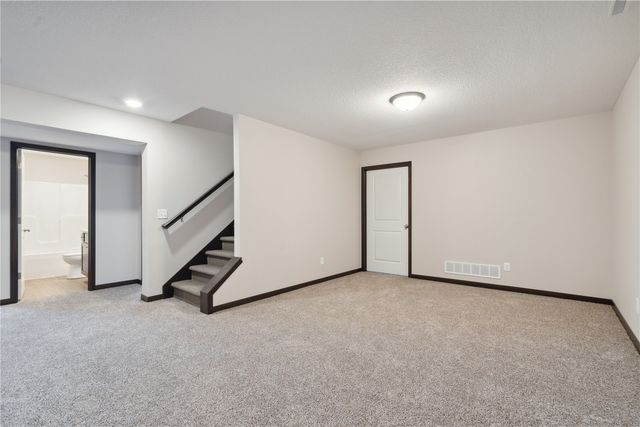 3090 Yorkshire Court, Marion, IA 52302