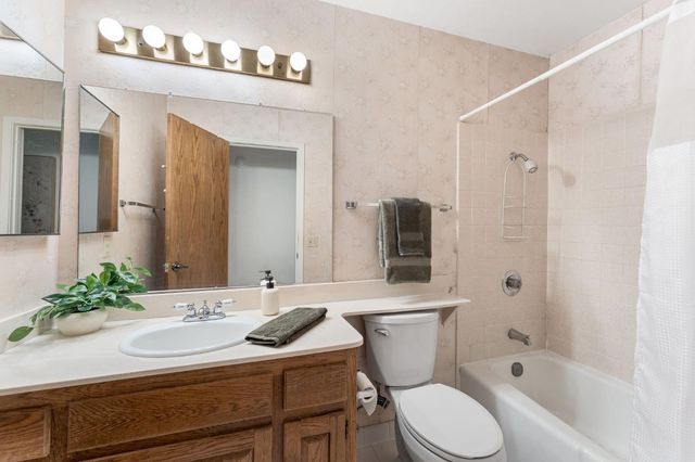 2837 Tiffany West Way, Sacramento, CA 95827