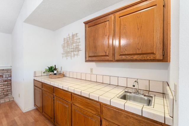 2837 Tiffany West Way, Sacramento, CA 95827