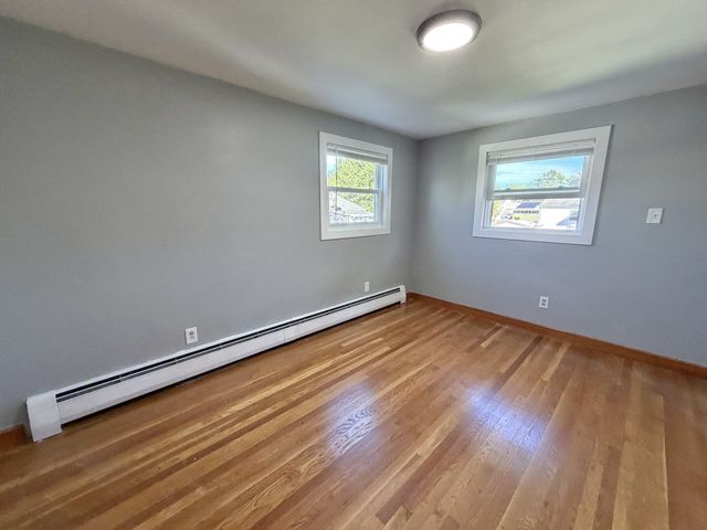 108 Brookline St, Watertown, MA 02472