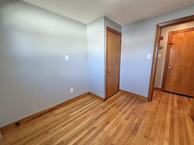 108 Brookline St, Watertown, MA 02472