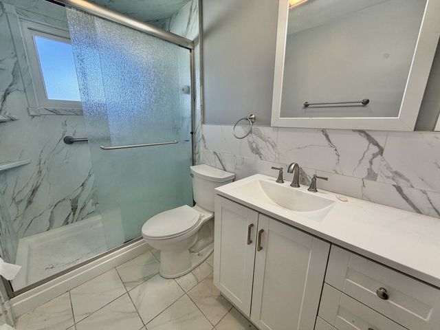 108 Brookline St, Watertown, MA 02472