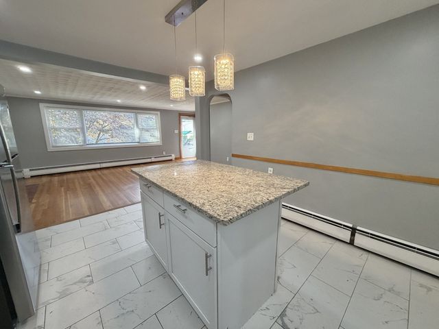 108 Brookline St, Watertown, MA 02472