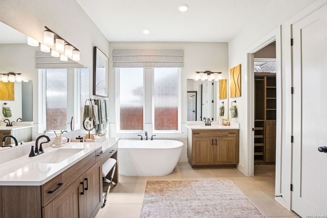 3720 Moru Oak Drive, Seguin, TX 78155