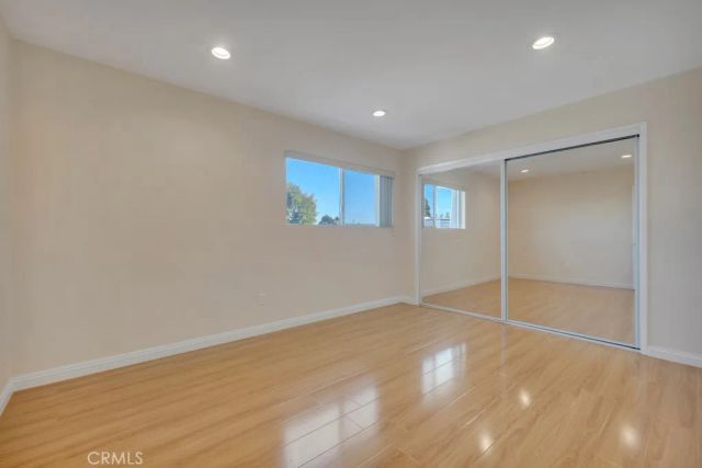 18550 Hatteras Street 76, Tarzana, CA 91356