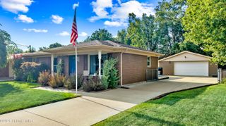 6217 Lynnchester Dr, Louisville, KY 40219