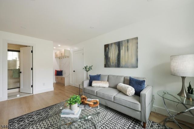 141 Lund Ave, Edison Twp., NJ 08820