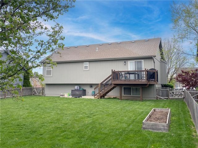 8707 NE 101st Terrace, Kansas City, MO 64157