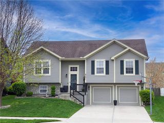 8707 NE 101st Terrace, Kansas City, MO 64157