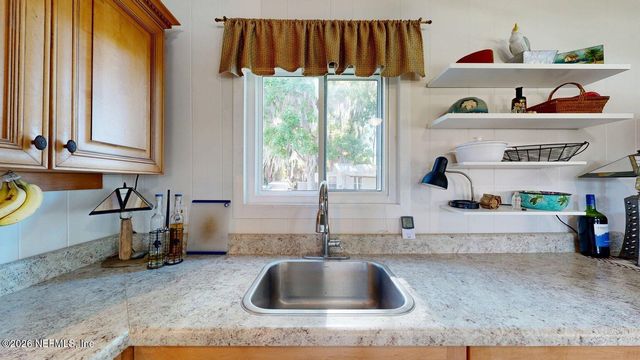 101 POSSUM HOLLOW Road, Georgetown, FL 32139