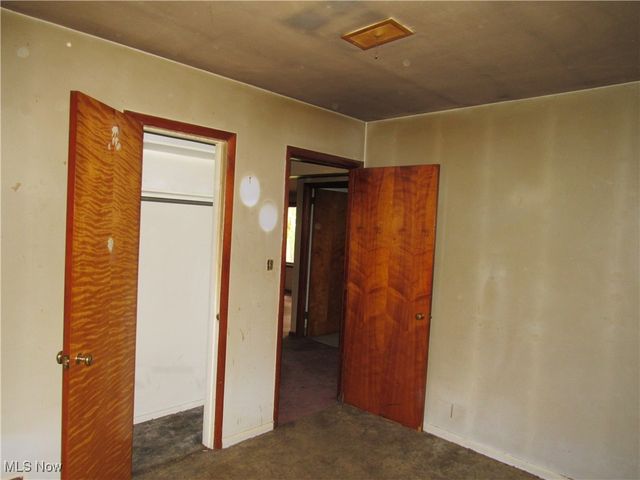 1054 Water Street, Newton Falls, OH 44444