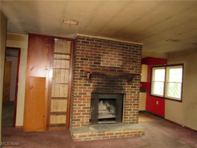 1054 Water Street, Newton Falls, OH 44444