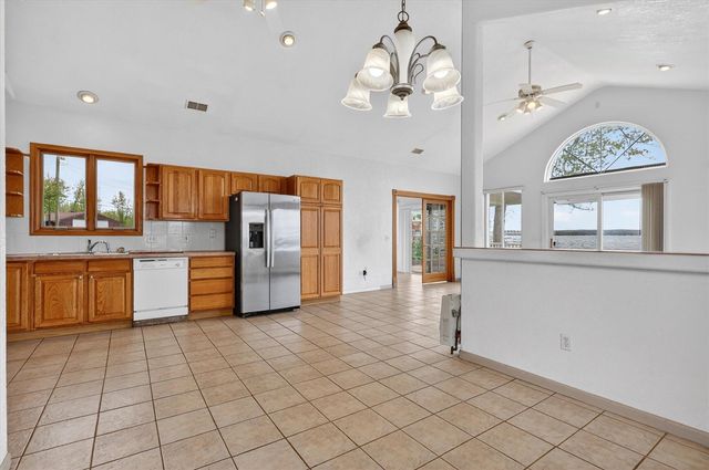 13117 Lakeshore Drive, Shelbyville, MI 49344