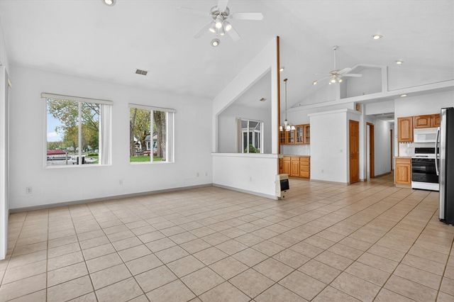 13117 Lakeshore Drive, Shelbyville, MI 49344
