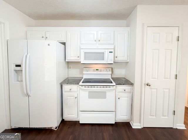 40 Cranbrook Court, Covington, GA 30016