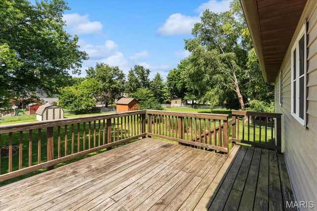 7342 W Main Street, Maryville, IL 62062