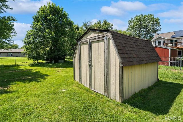 7342 W Main Street, Maryville, IL 62062