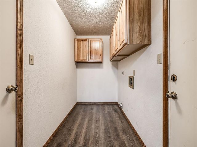 1812 Sunset Drive, Eufaula, OK 74432