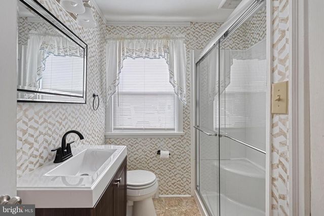 234 W ORE ST, Seven Valleys, PA 17360