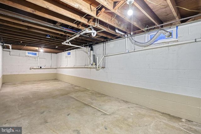 234 W ORE ST, Seven Valleys, PA 17360