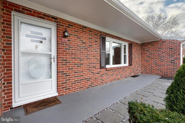 234 W ORE ST, Seven Valleys, PA 17360