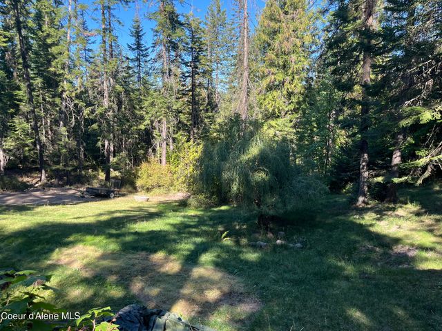 27420 S Hinds Dr, St. Maries, ID 83861